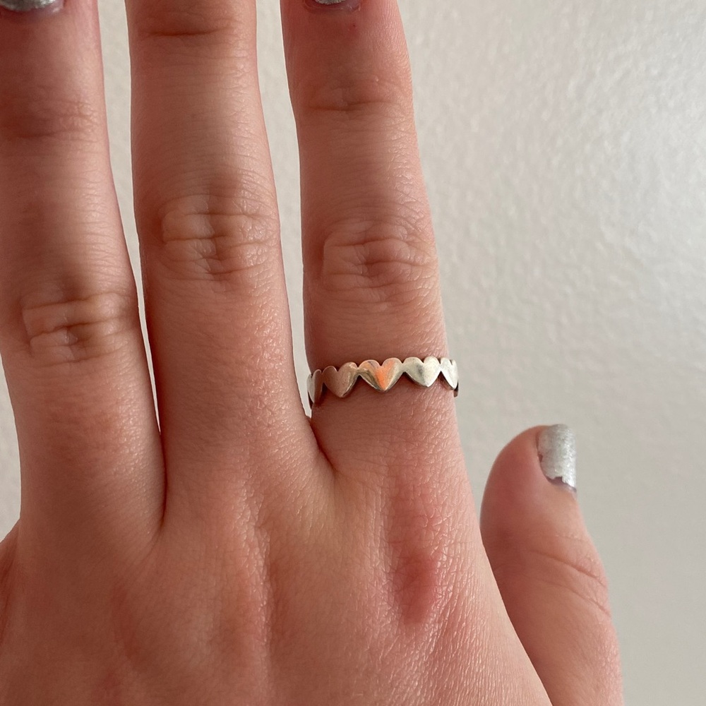 Band of hearts ring